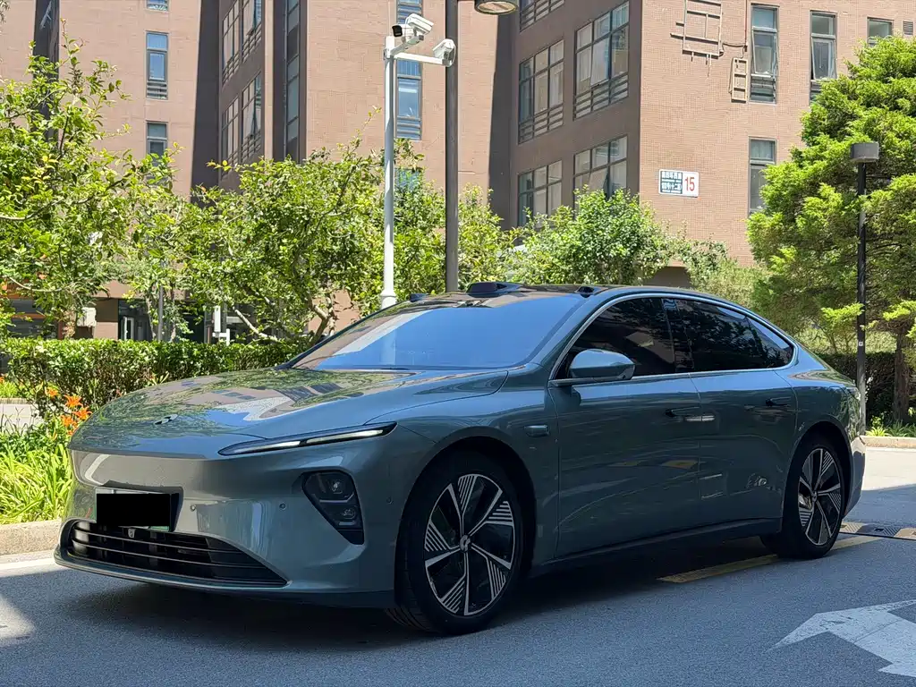 NIO ET7 2023