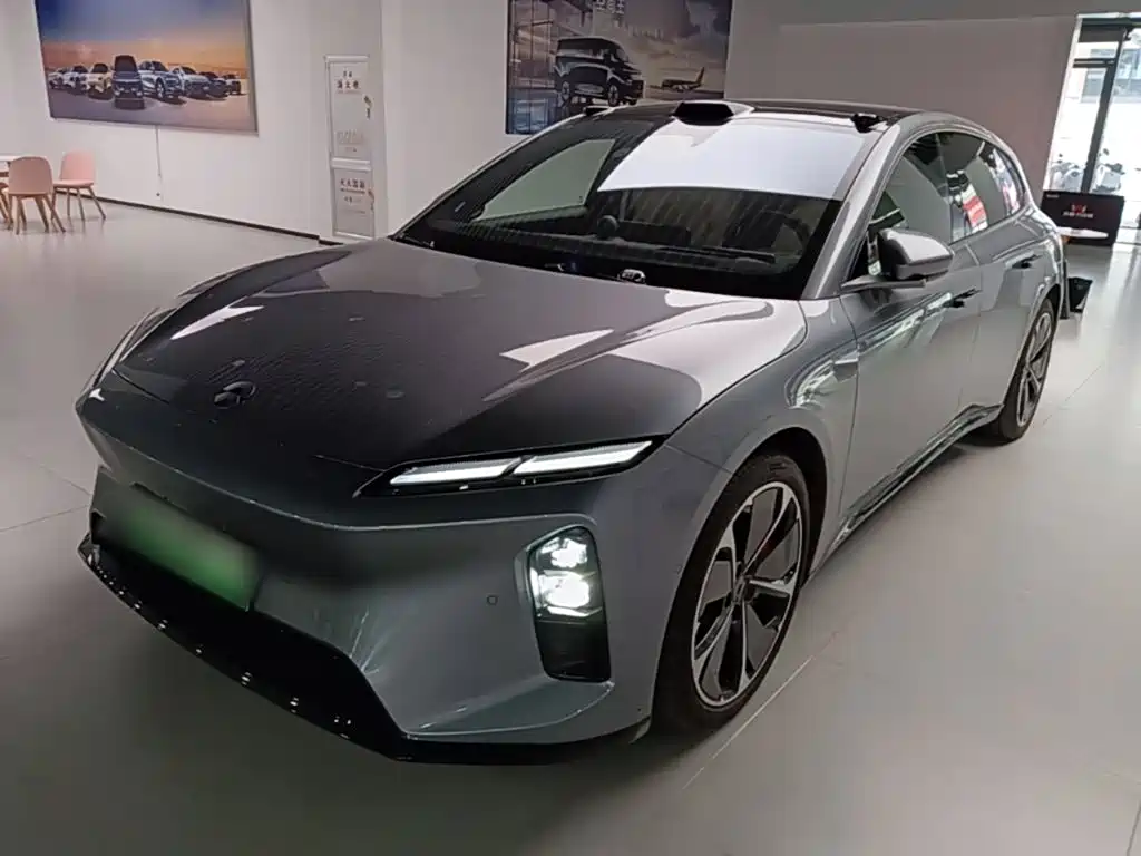 NIO ET5T 2025