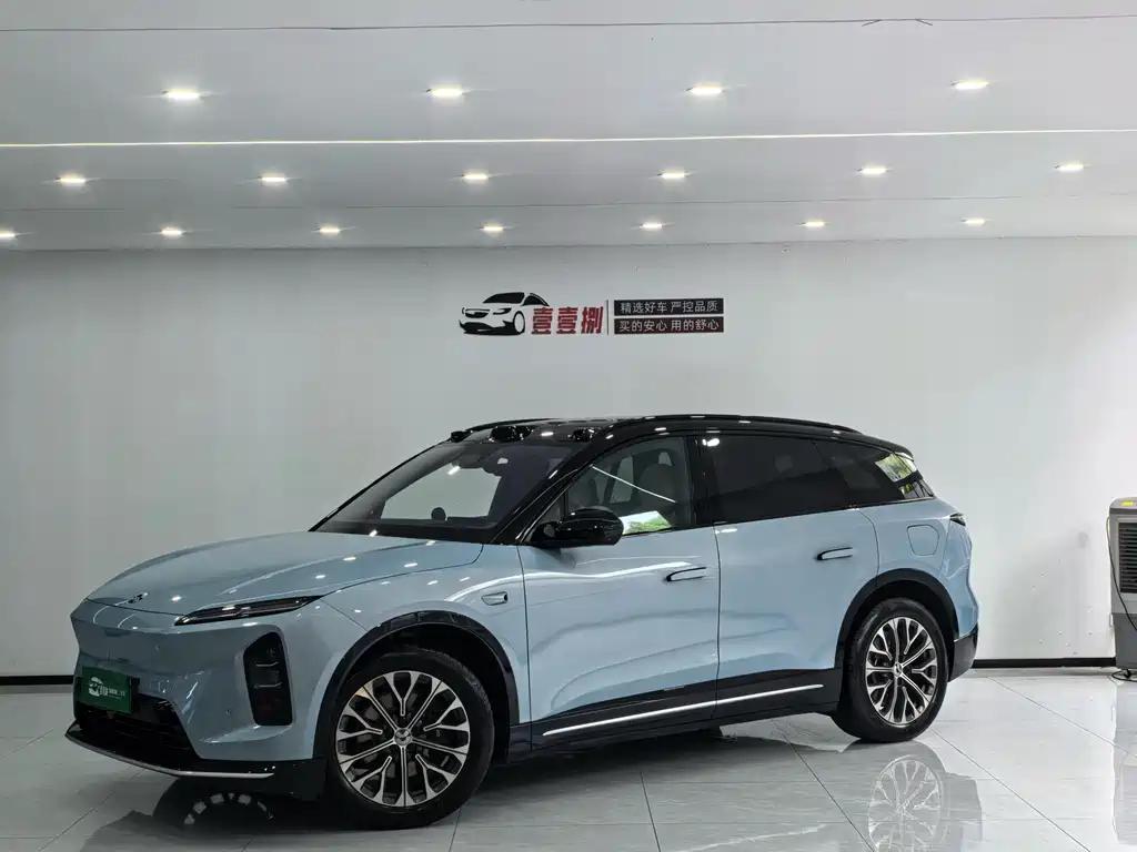 NIO ES6 2025