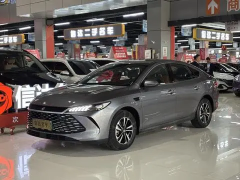 Qin PLUS DM 2025 smart driving version DM-i 120KM transcendent model