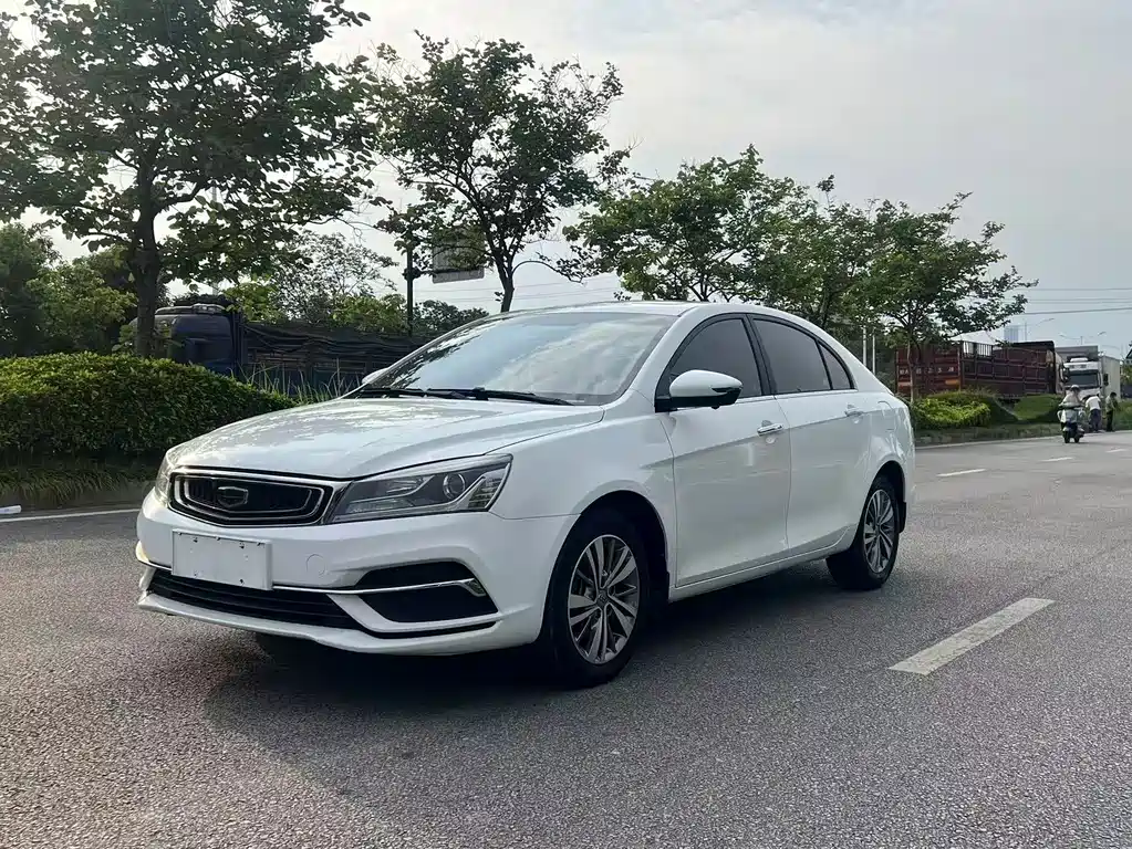 Geely Emgrand 2018