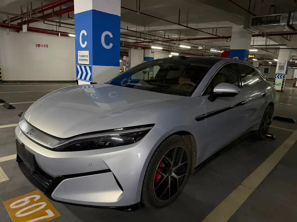 BYD 汉L 2025