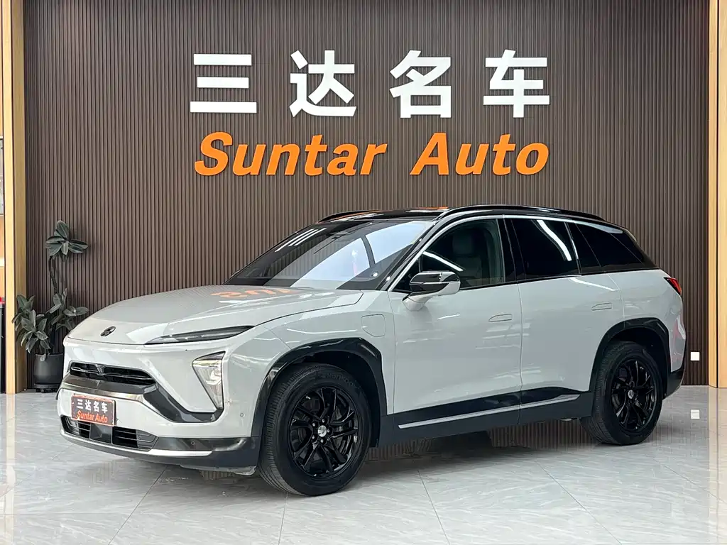 NIO ES6 2020