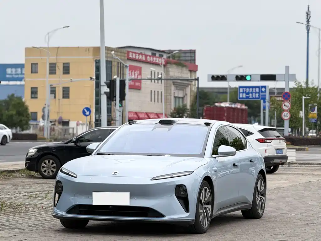 NIO ET5 2024