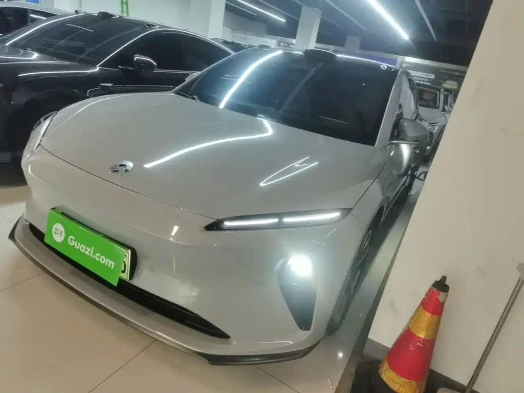 NIO ET5T 2024