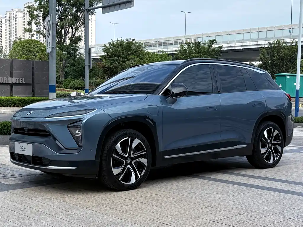 NIO ES6 2021