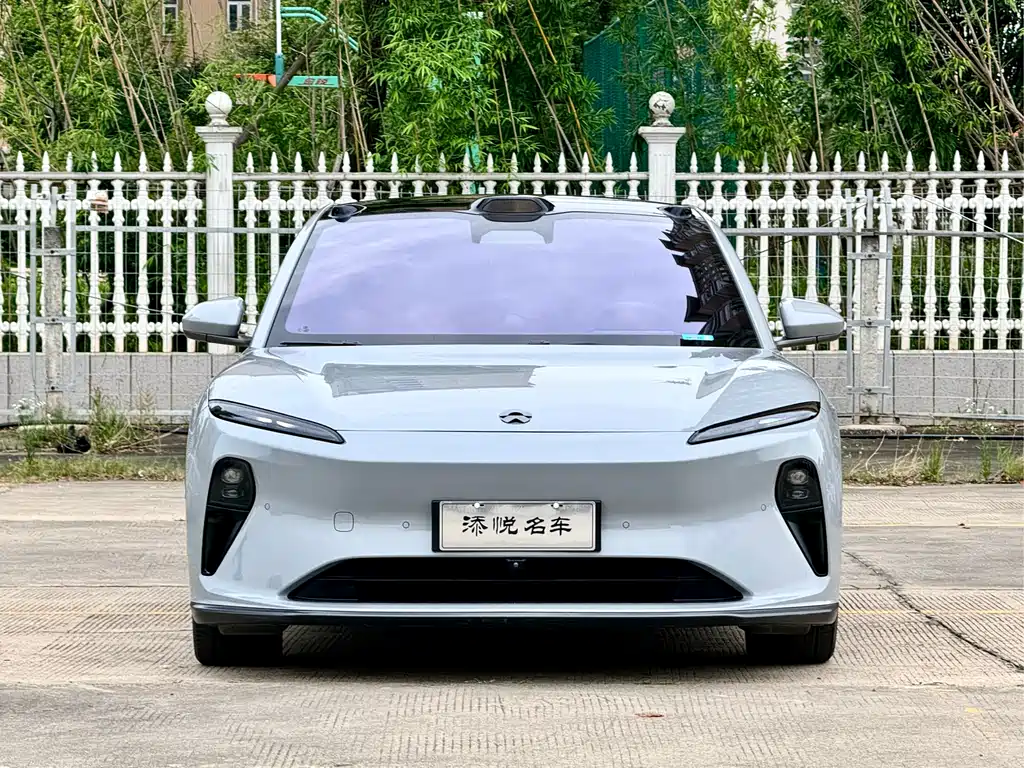 NIO ET5 2023