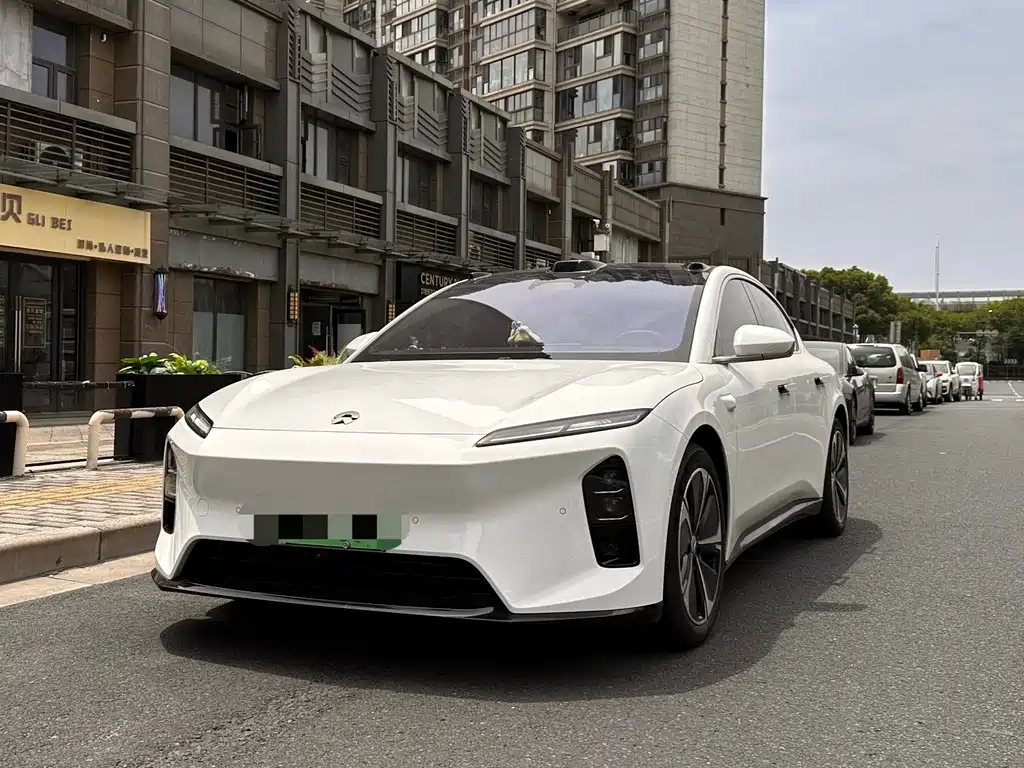 NIO ET5 2025