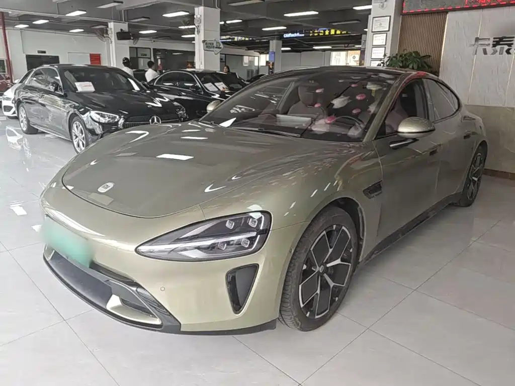 Xiaomi SU7 2024