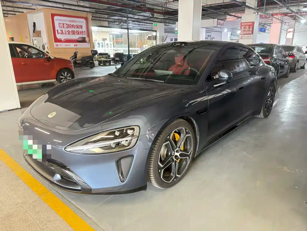 Xiaomi SU7 2025