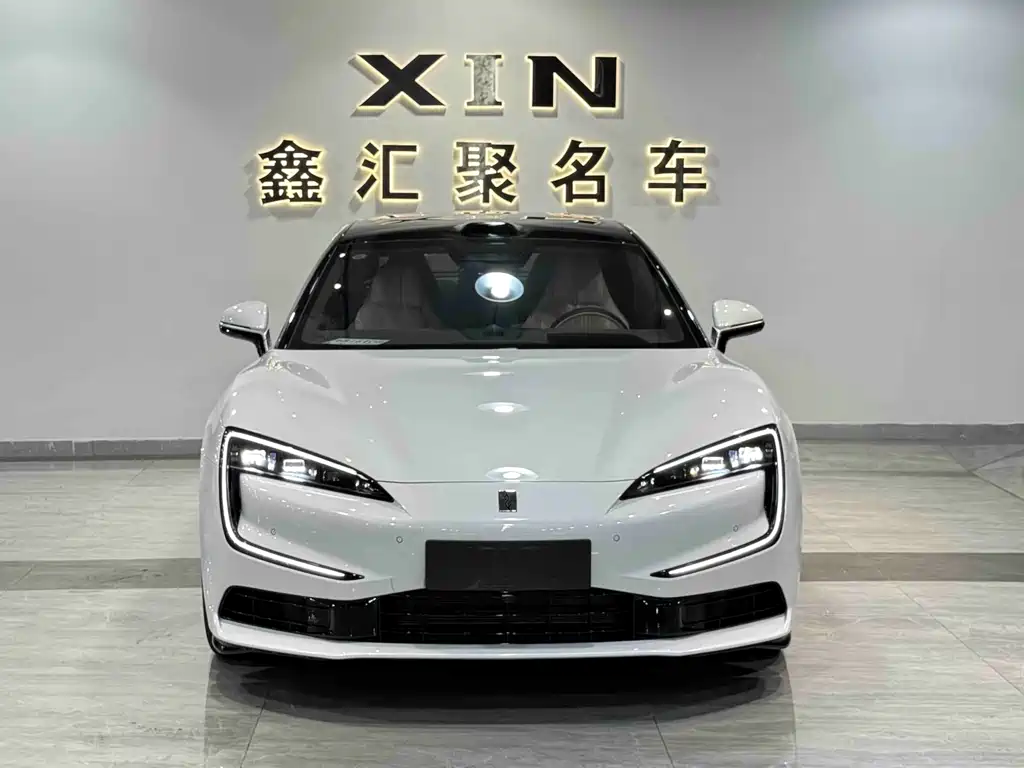 YangWang 仰望U7 2025