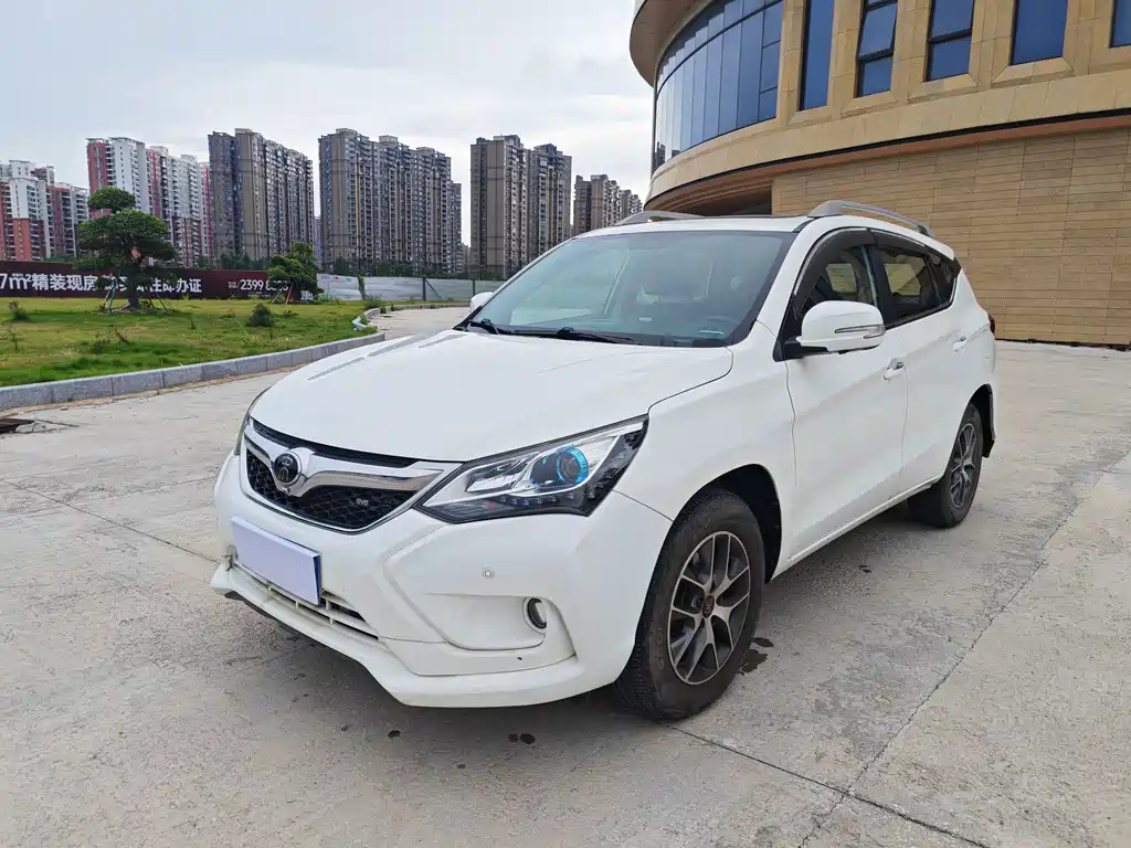 BYD Song 2016