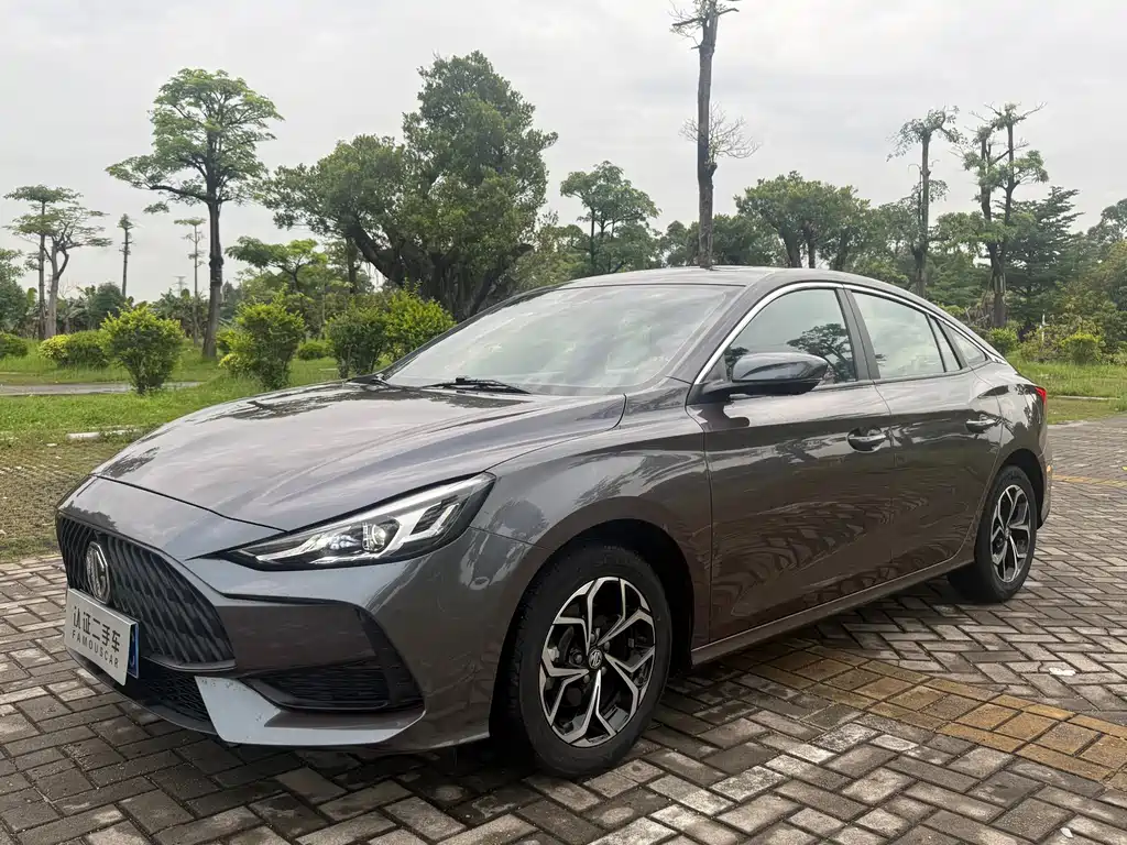 MG MG5 2022