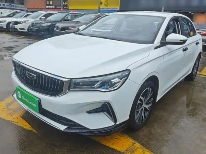 Geely Emgrand 2023