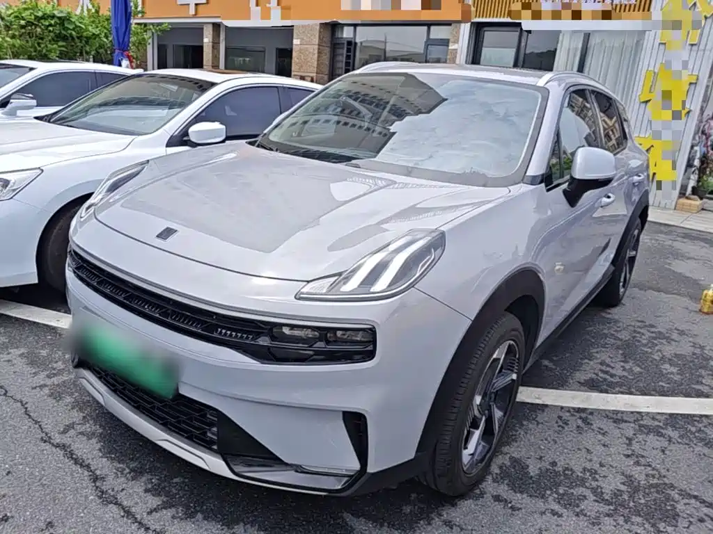 Lynk & Co 06 EM-P 2022