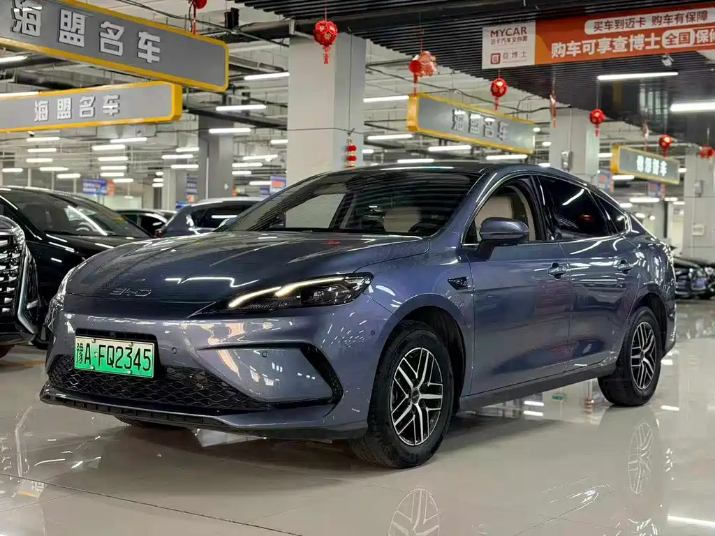 BYD Seal 05 DM-i 2025