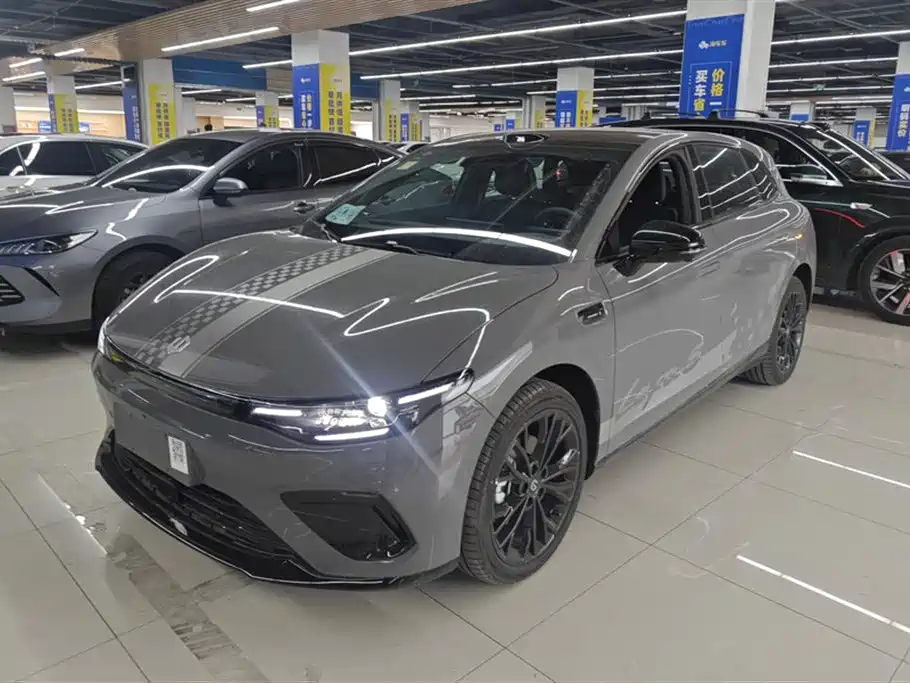 Leapmotor 零跑Lafa5 2025