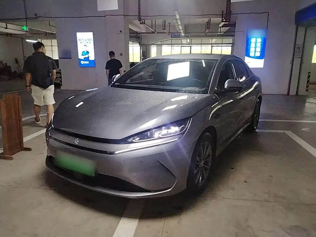 BYD Qin L 2025