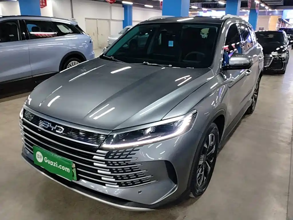 BYD Seal 05 DM-i 2025