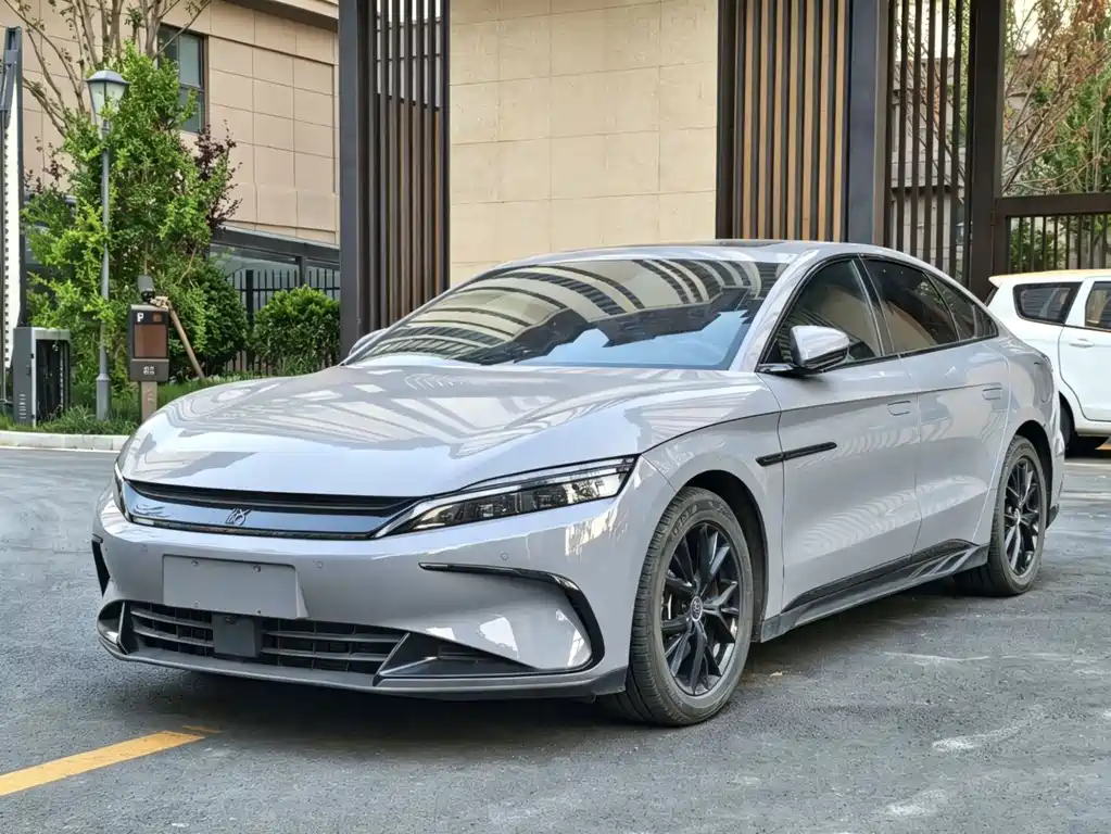 BYD Han 2024