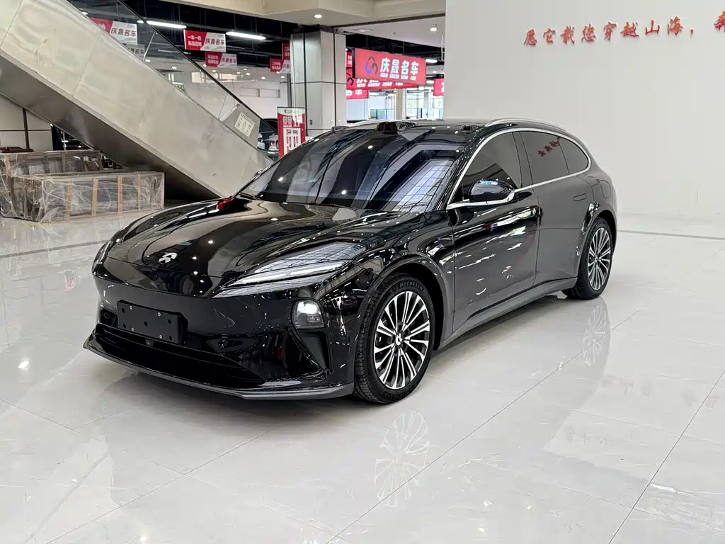 NIO ET5T 2024