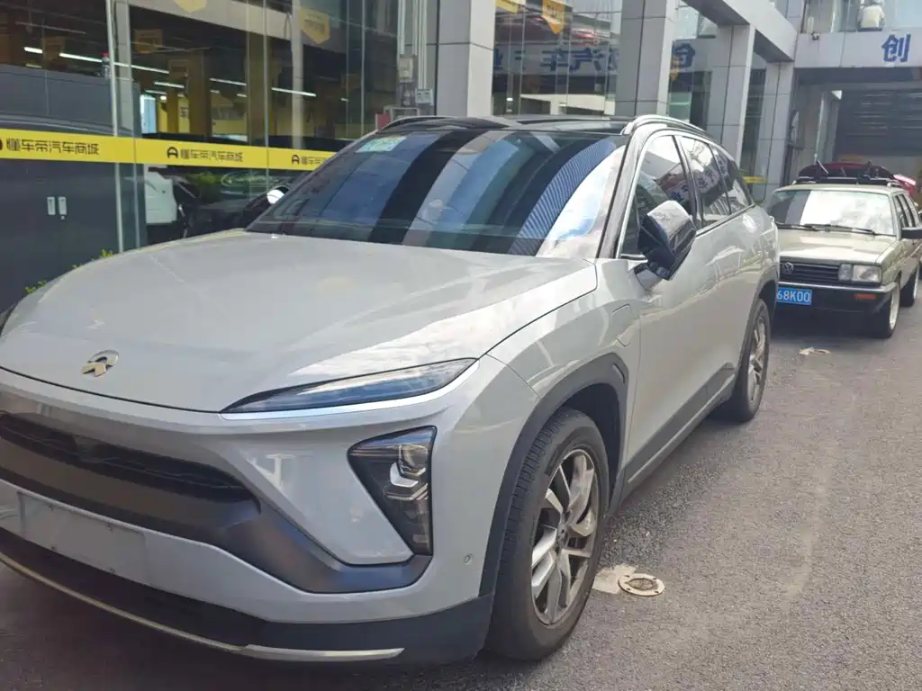 NIO ES6 2021