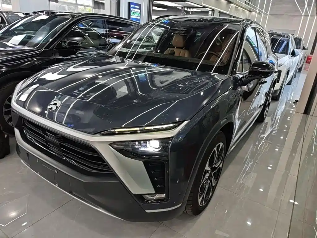 NIO ES8 2020