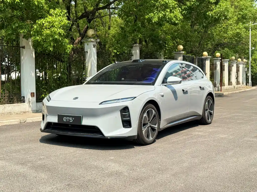 NIO ET5T 2025