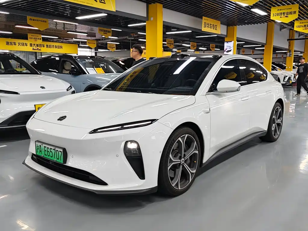 NIO ET5 2024