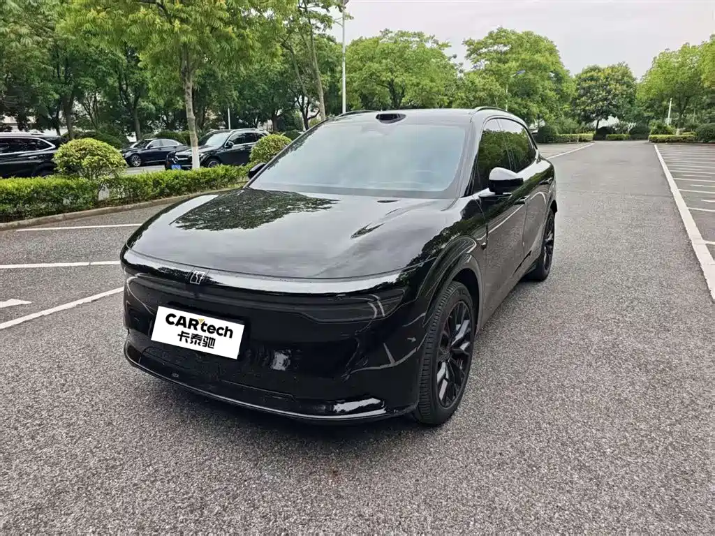 Zeekr 7X 2025