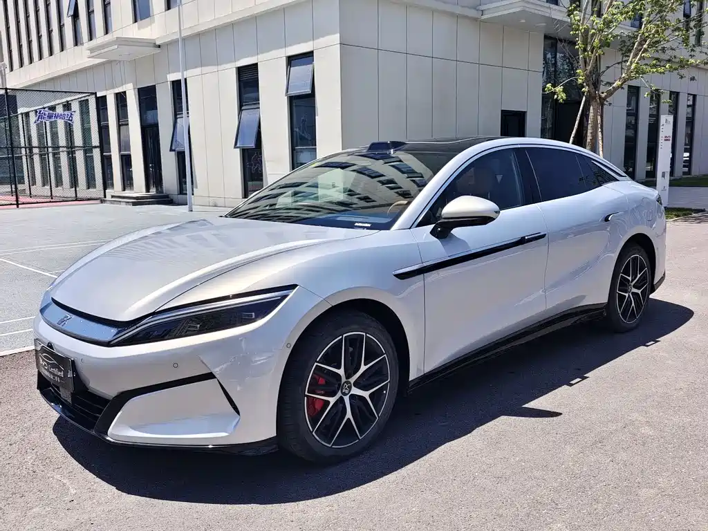 BYD 汉L 2025