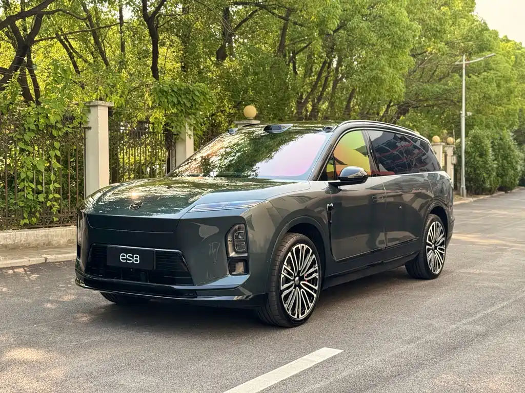 NIO ES8 2026