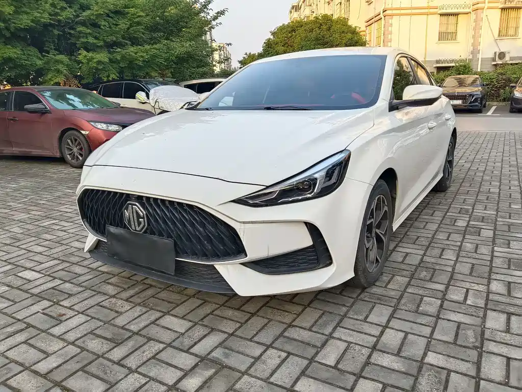 MG MG5 2021