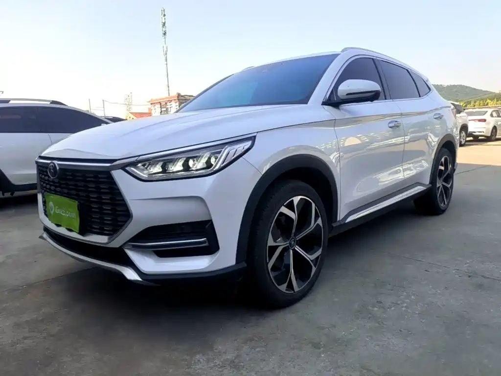 BYD PLUS 2020