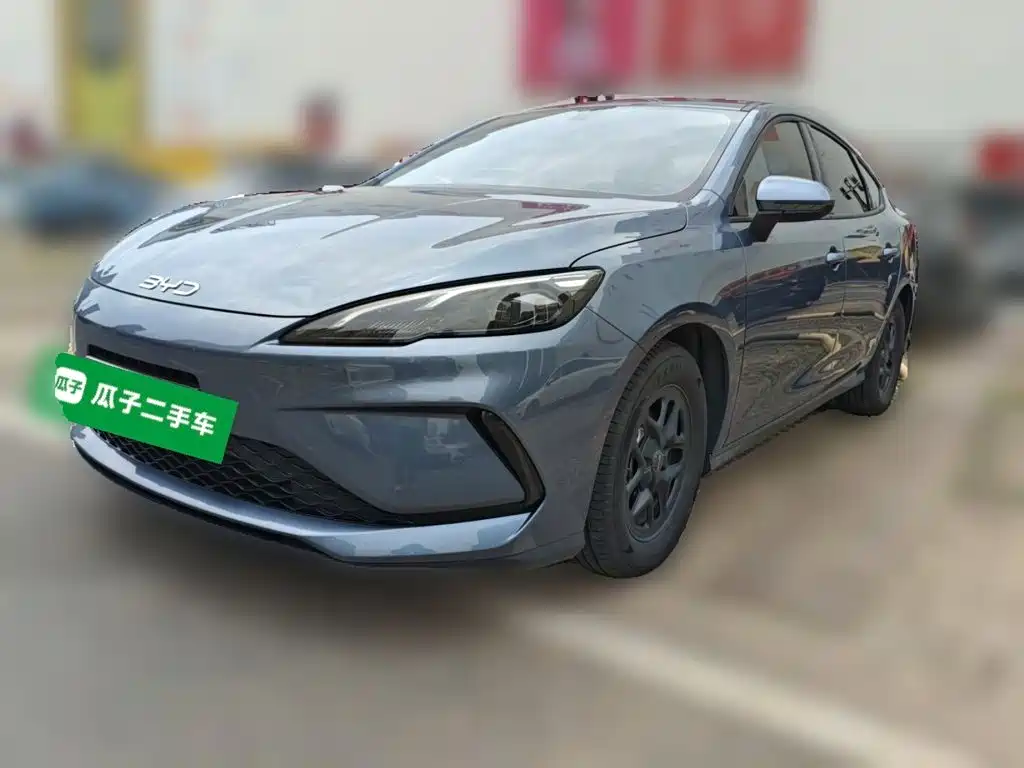 BYD Seal 05 DM-i 2025