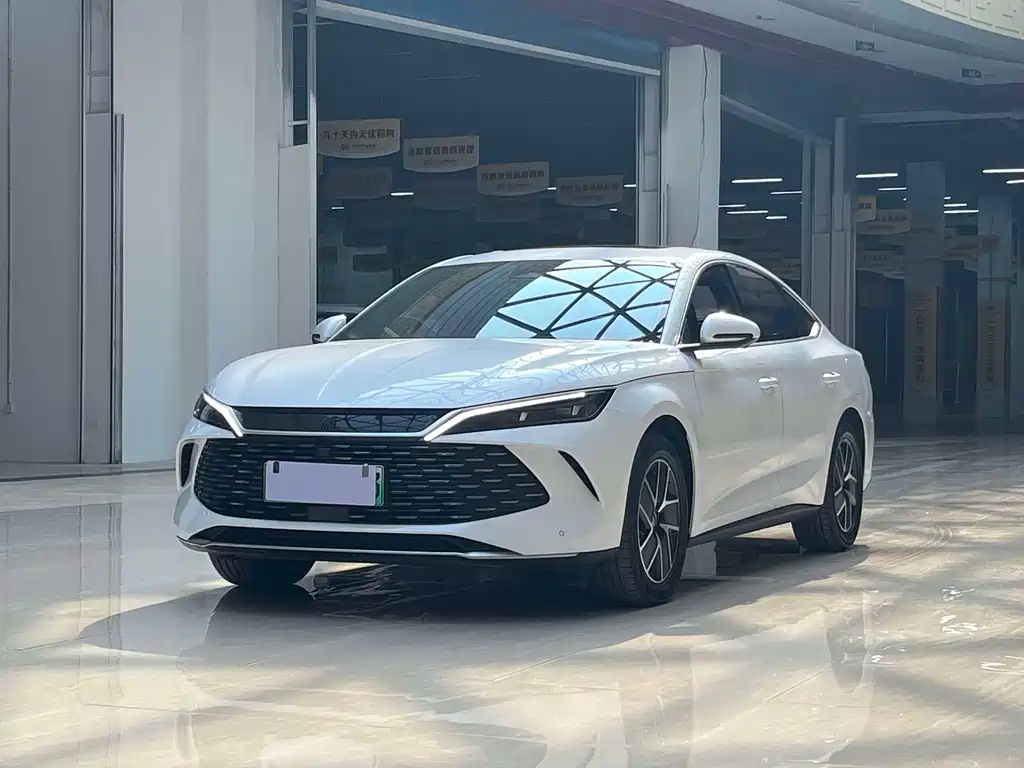BYD Qin L 2024