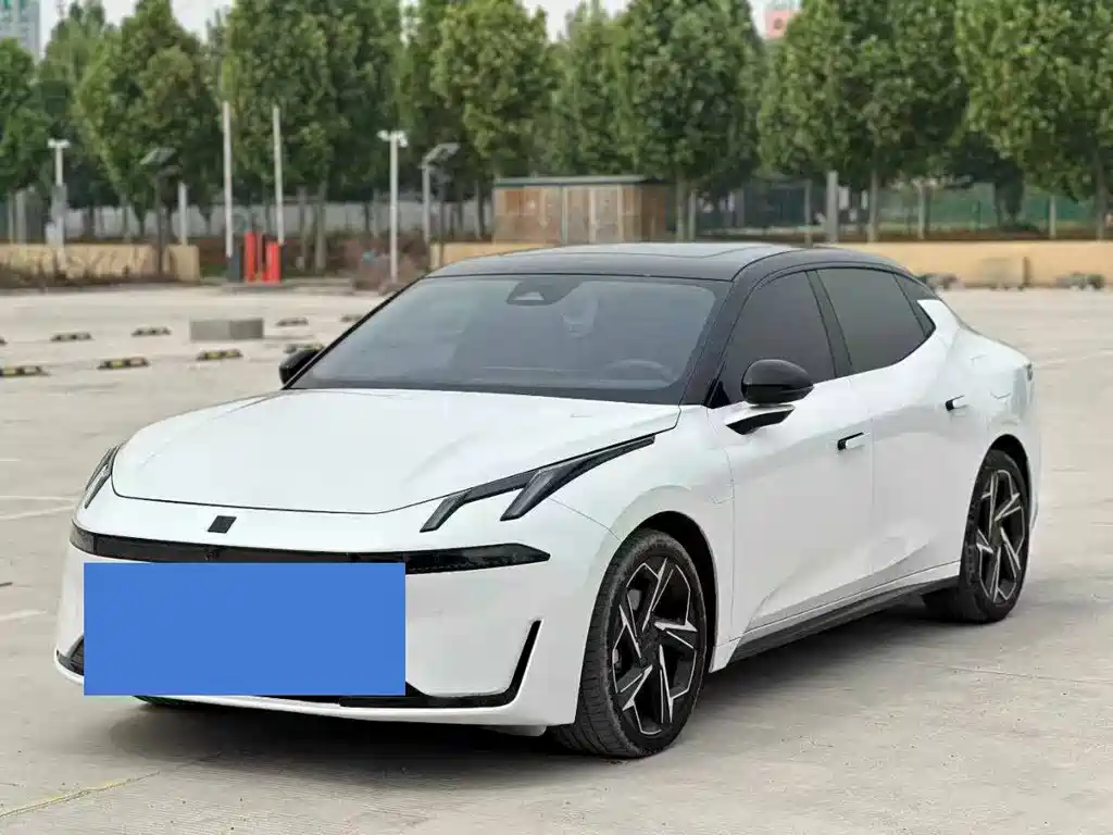 Lynk & Co 07 EM-P 2024