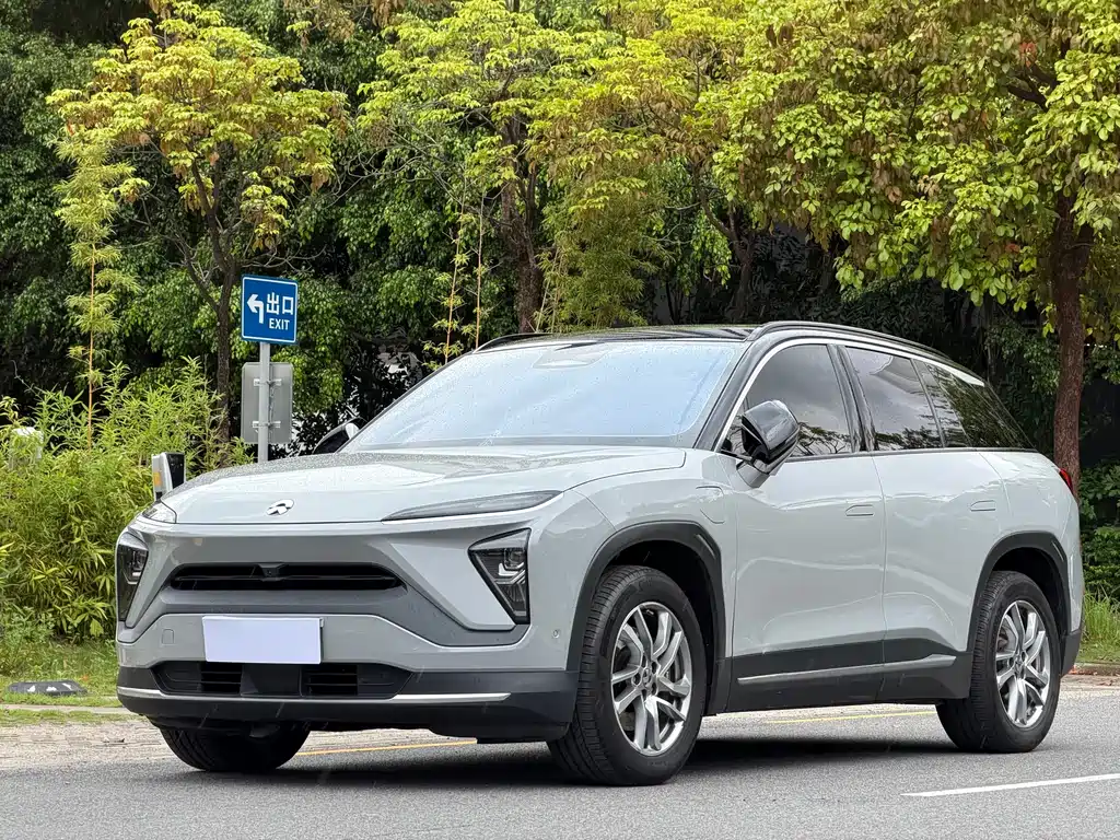 NIO ES6 2021