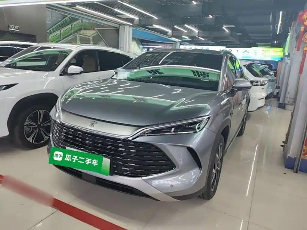 BYD L DM-i 2026