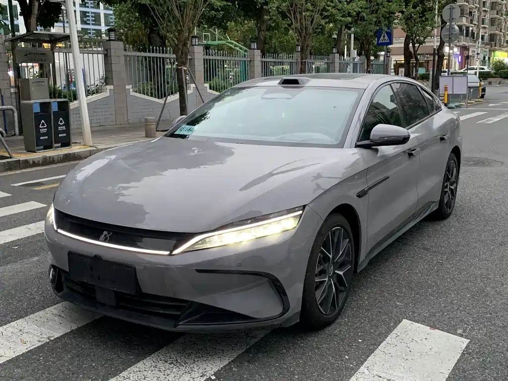 BYD Han 2025