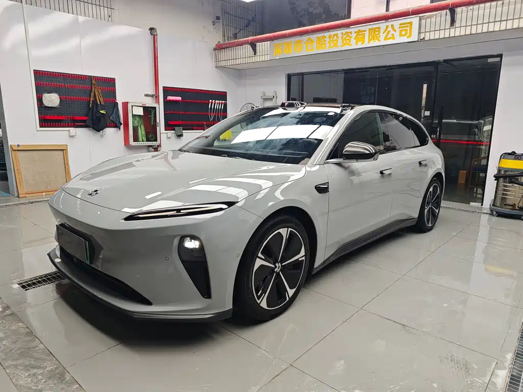 NIO ET5T 2023
