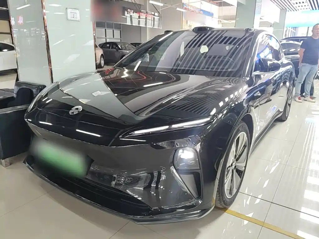 NIO ET5T 2025