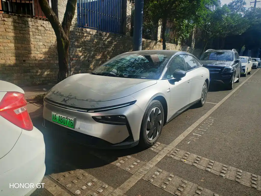 XPENG P7+ 2025