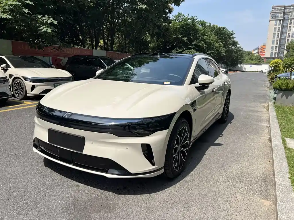 Zeekr 极氪007GT 2025