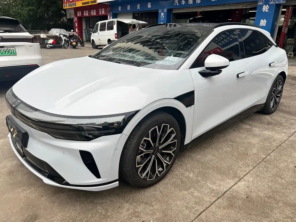 Zeekr 极氪007GT 2025