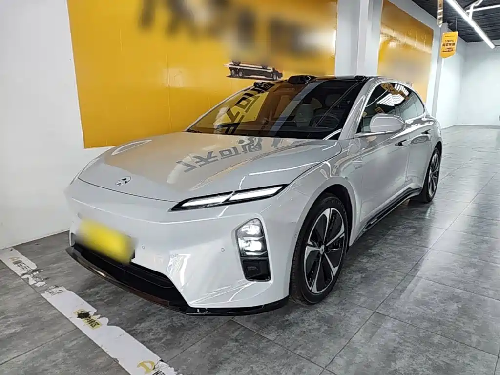 NIO ET5T 2025