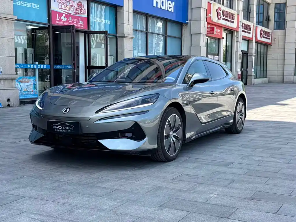 Denza Denza Z9GT 2024