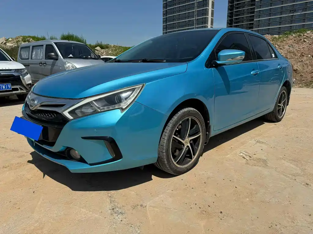 BYD Qin NEV 2014