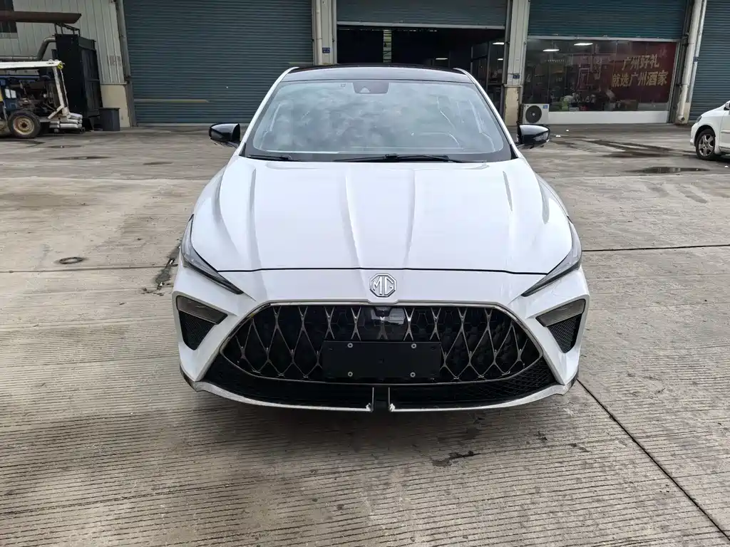 MG MG5 Scorpio 2022