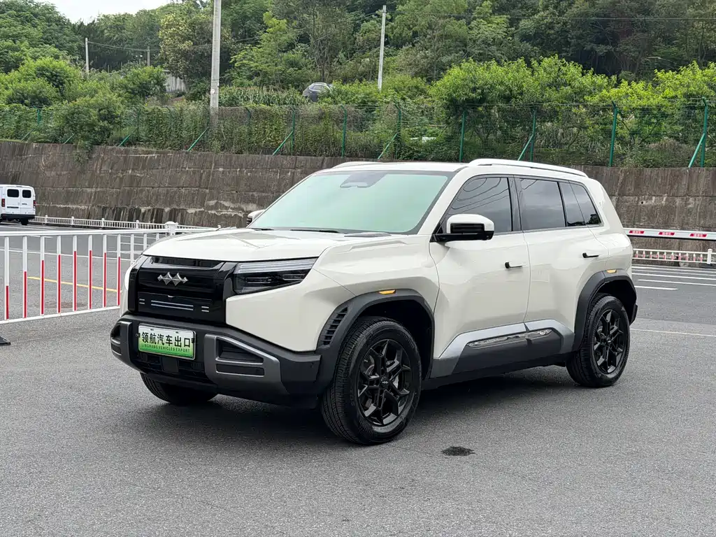 Fang Cheng Bao Titanium 3 2025